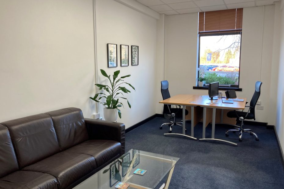 Flexible Workspace Solutions. This is a Small Office. These offices are suitable for between 2-4 people, fully serviced, furnished and ready to go. This room has been set up with 2 desks and a sofa and coffee table.